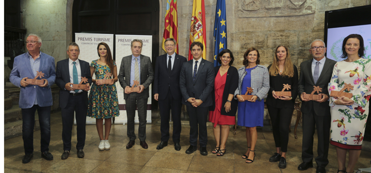 La Fundació Baleària recibe el Premi Turisme Comunitat Valenciana 2016